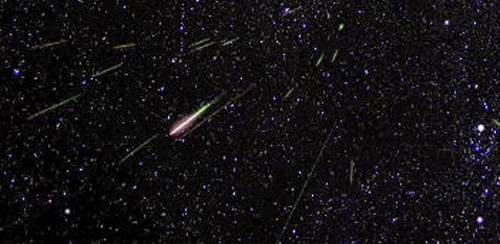 Šonakt debesīs būs vērojams perseīdu meteoru plūsmas maksimums jeb krāšņs "zvaigžņu lietus"