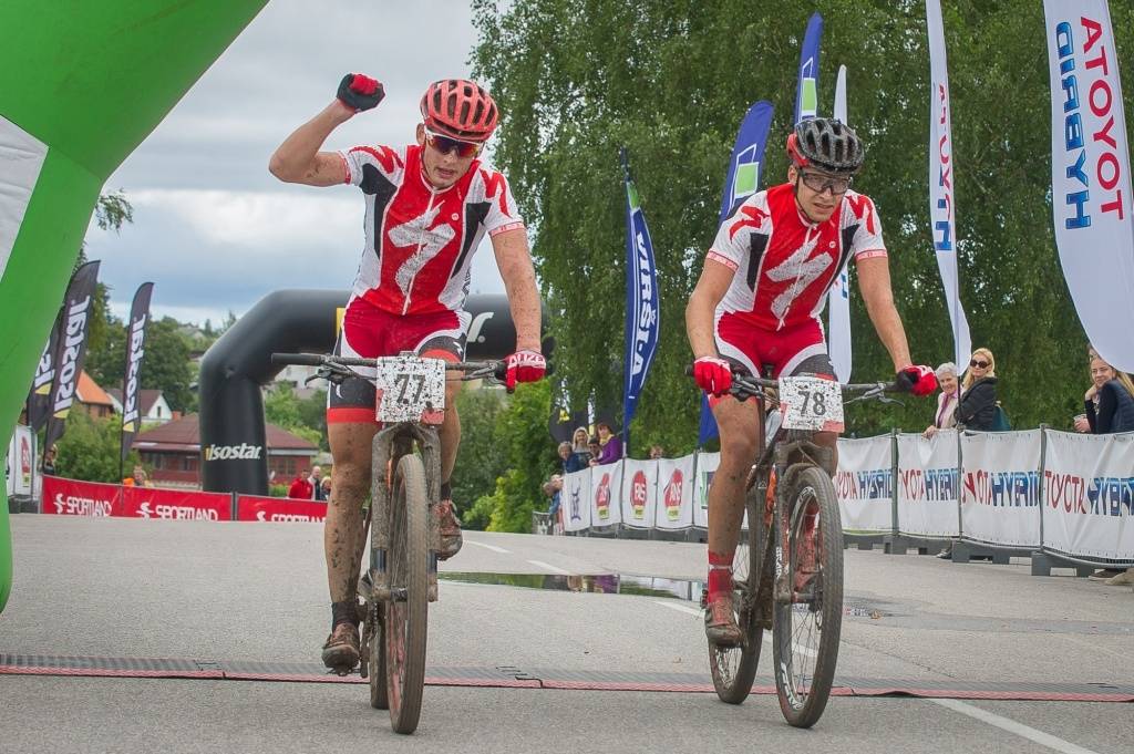 Valcēniete K.Jaunslaviete uzvar Latvijas čempionātā MTB maratonā