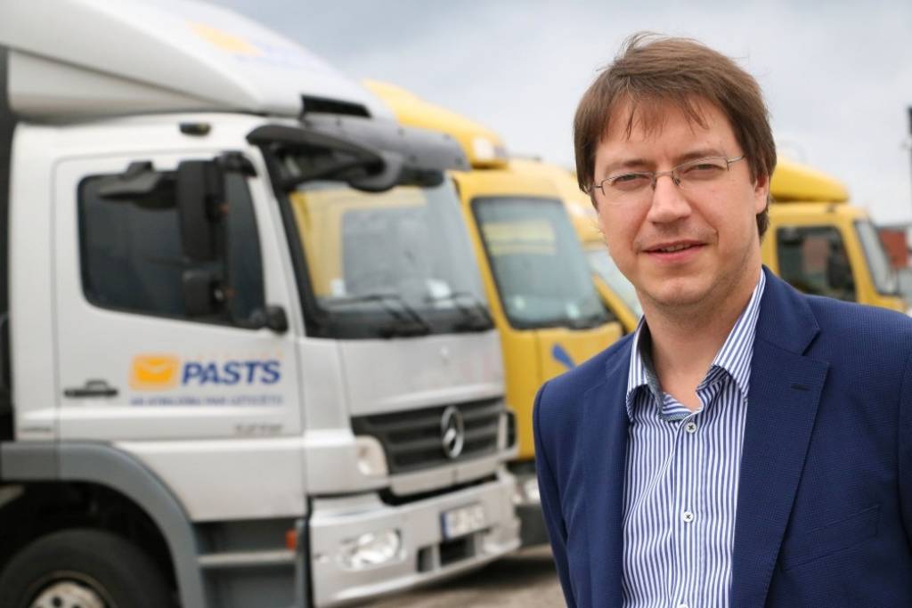 Latvijas Pasta vadība apņēmusies cīnīties ar rindām nodaļās