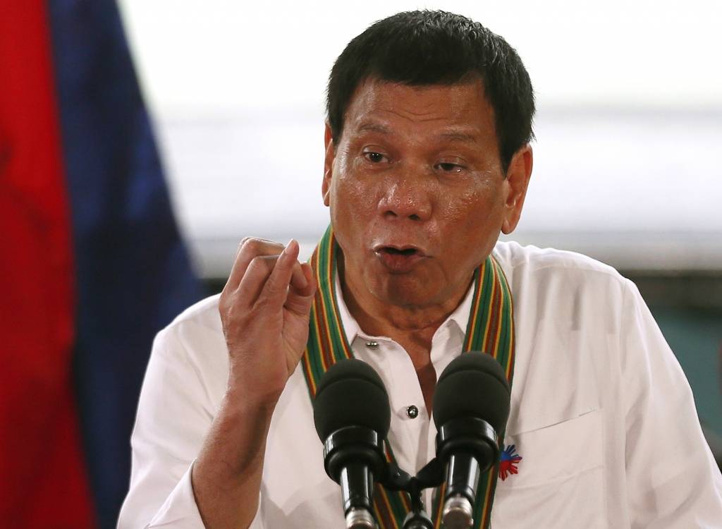 Duterte plāno saraut saites ar ASV un paziņo, ka Obama var "iet ellē"