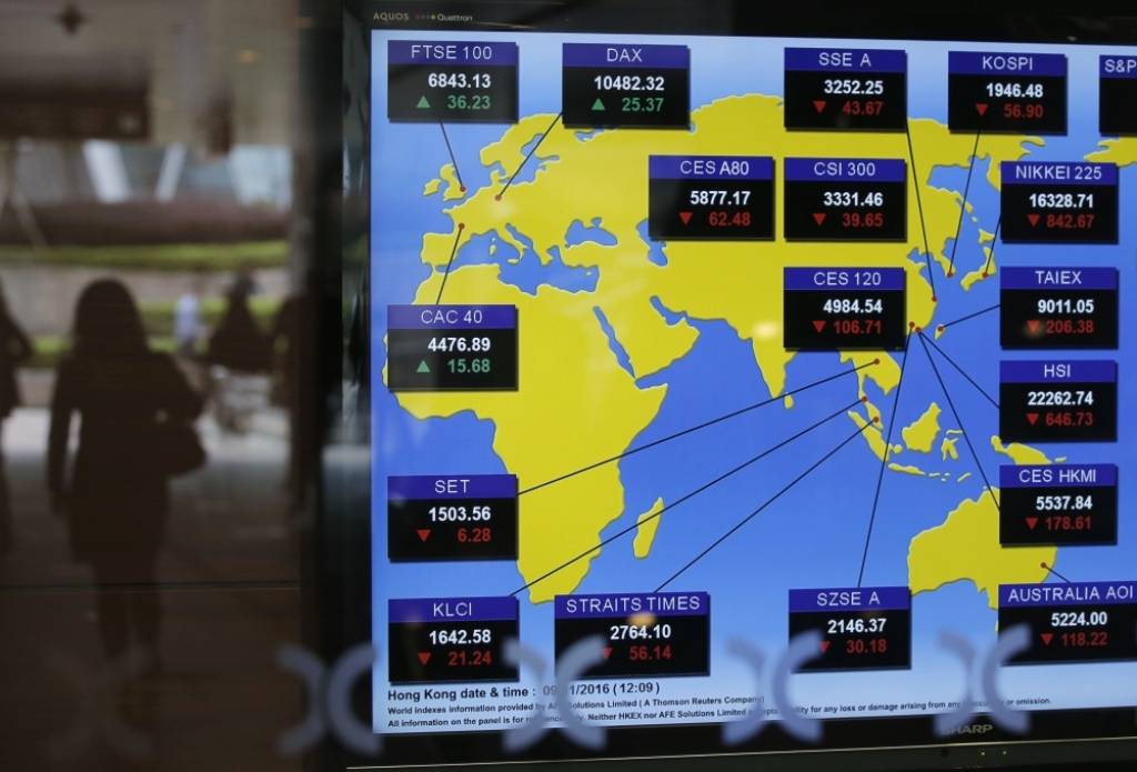 ASV vēlēšanu rezultāti rada paniku finanšu tirgos, krīt Meksikas peso vērtība