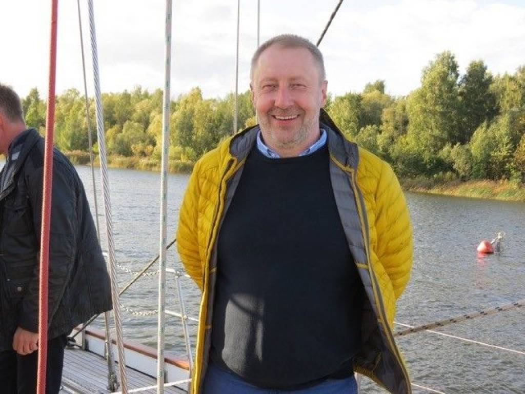 Piektdienas intervija ar Mobil Asfalts izpilddirektoru, «asfalta guru» Māri Rozentālu