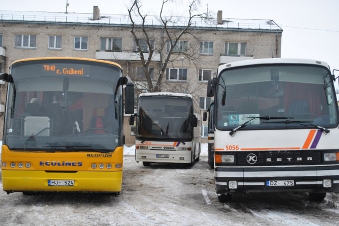 No februāra mainīs vairāku reģionālo starppilsētu nozīmes maršrutu autobusu kustības sarakstus