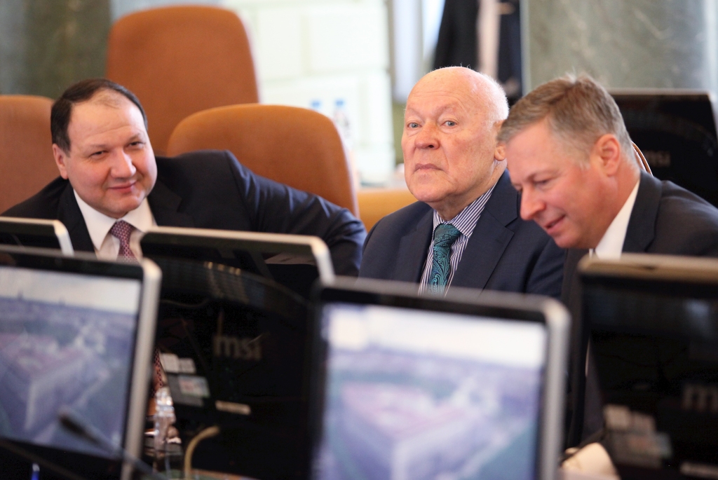 FOTO: Sociālie partneri apspriež piedāvātās nodokļu reformas