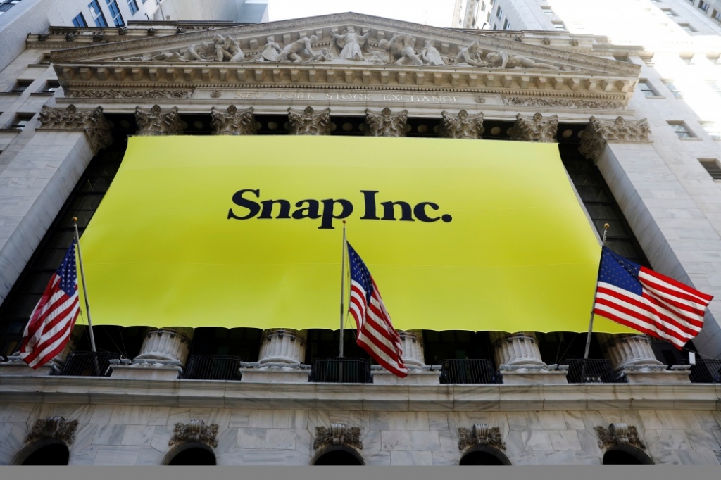 Pirmajā tirdzniecības sesijā Snap akcijas cenai straujš lēciens