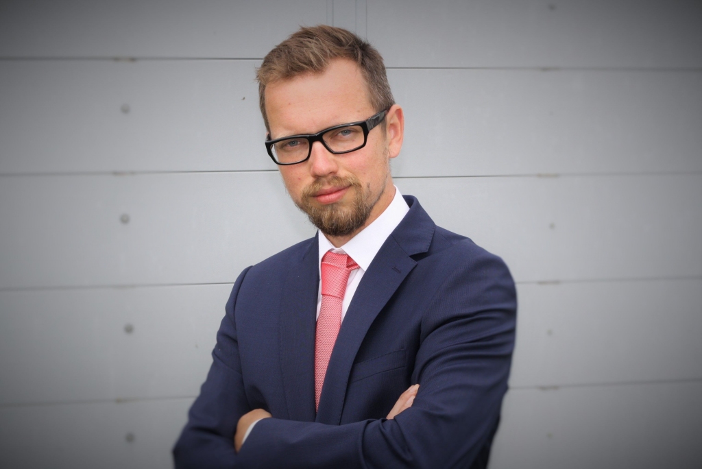 DB viedoklis: Trauksmes cēlējiem – savu «beibī boksu»