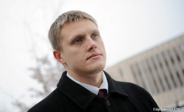 Dombrava: VL-TB/LNNK rekomendē Cunskai atstāt domes komisijas vadītājas amatu