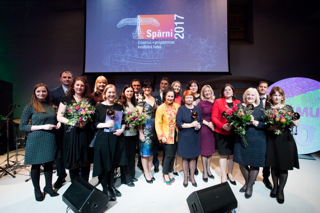 Kvalitātes balvas “Spārni 2017” ieguvējs arī Smiltenes tehnikums