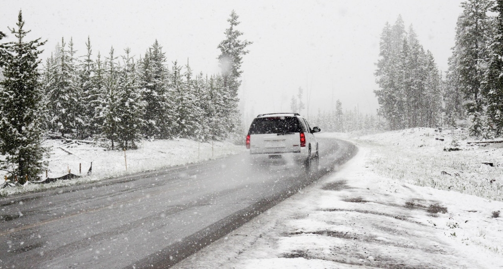 Kāpēc tavam auto ir nepieciešamas ziemas riepas?