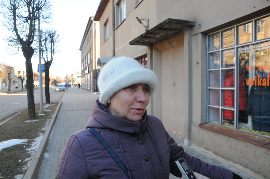 AVĪZE JAUTĀ Vai jūs esat  laimīgs?