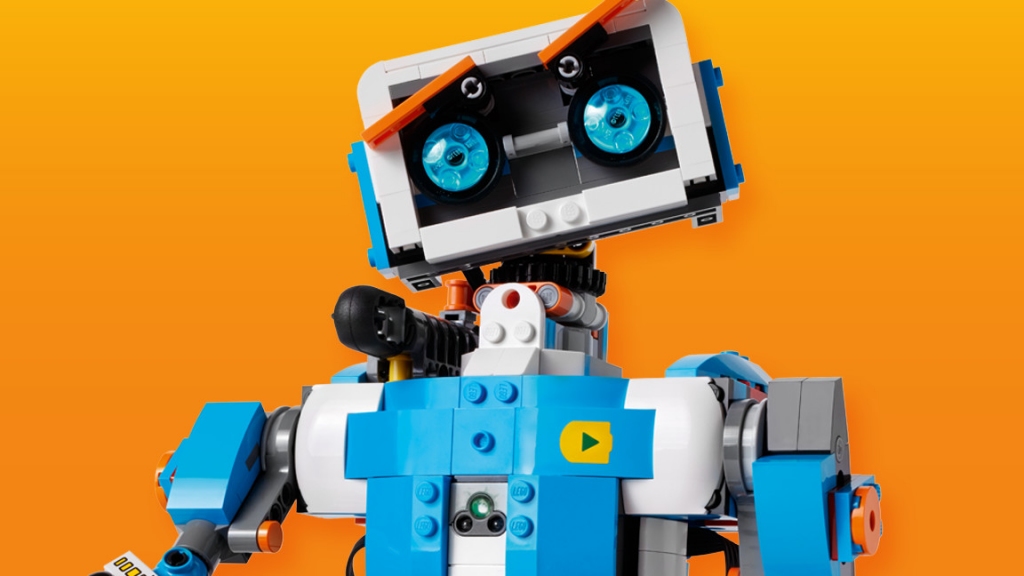 Notiks gada lielākais skolēnu robotikas pasākums Latvijā „Siguldas Robotu kauss 2018”
