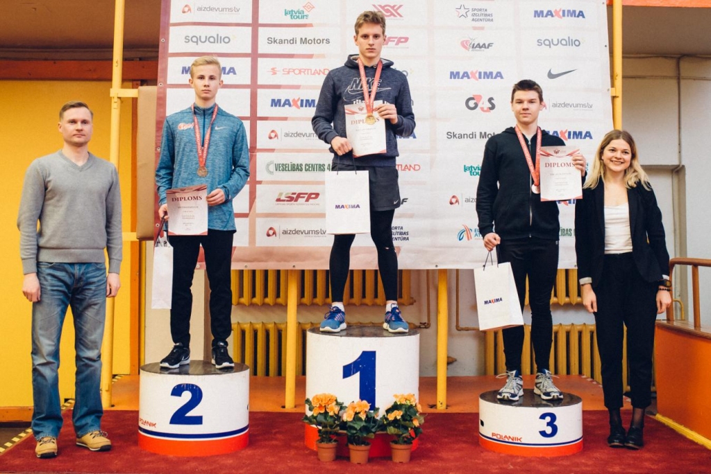 Smiltenes BJSS sprinteris Ķelps izcīna Latvijas čempionāta sudrabu; panākumi arī jaunākajiem vieglatlētiem