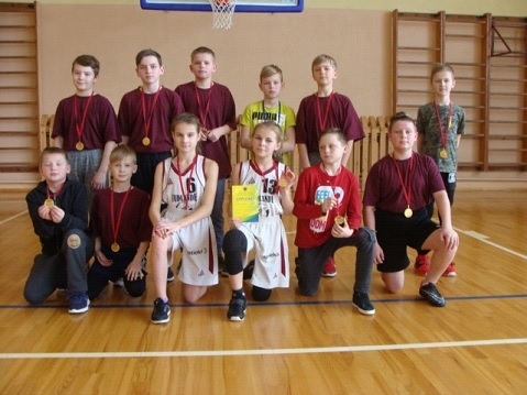 Smiltenes novada skolu sacensības basketbolā 4.-5.klasēm