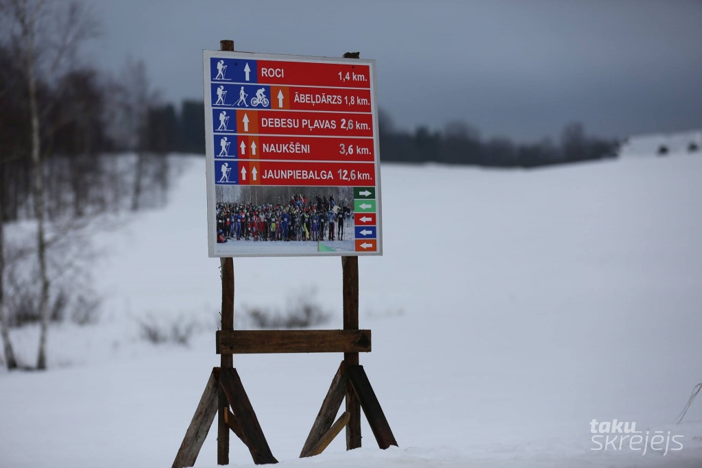 Smiltenes slēpotāji piedalās Vanagkalna slēpošanas festivālā