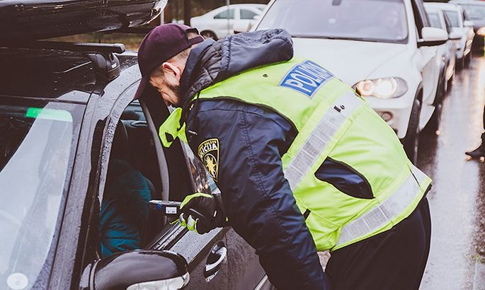 Lieldienu brīvdienās policija pastiprināti kontrolēs satiksmes dalībniekus