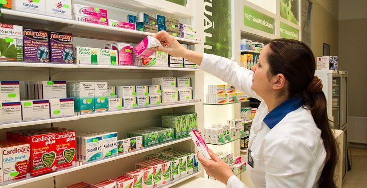 Studēt gribētājiem iespēja bez maksas apgūt farmaceita asistenta profesiju