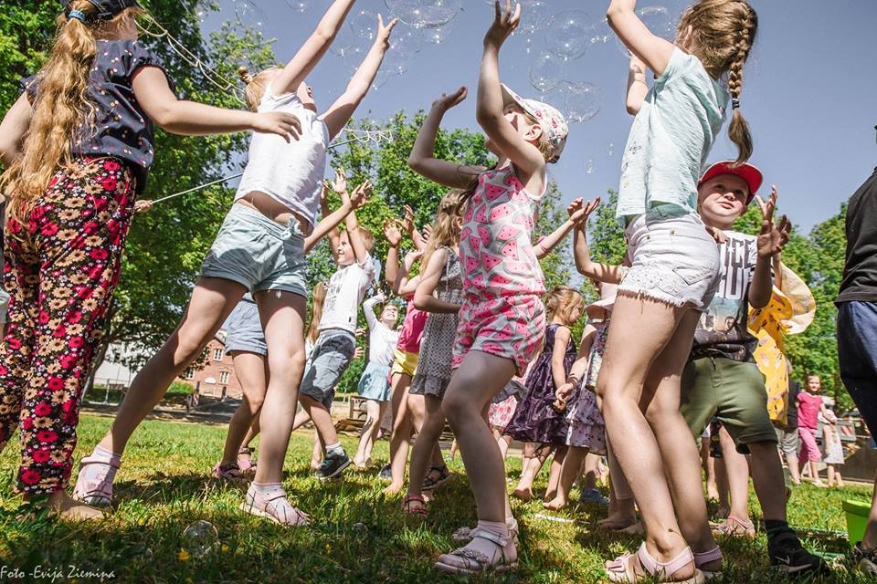 Aicina iesaistīties labdarības akcijā