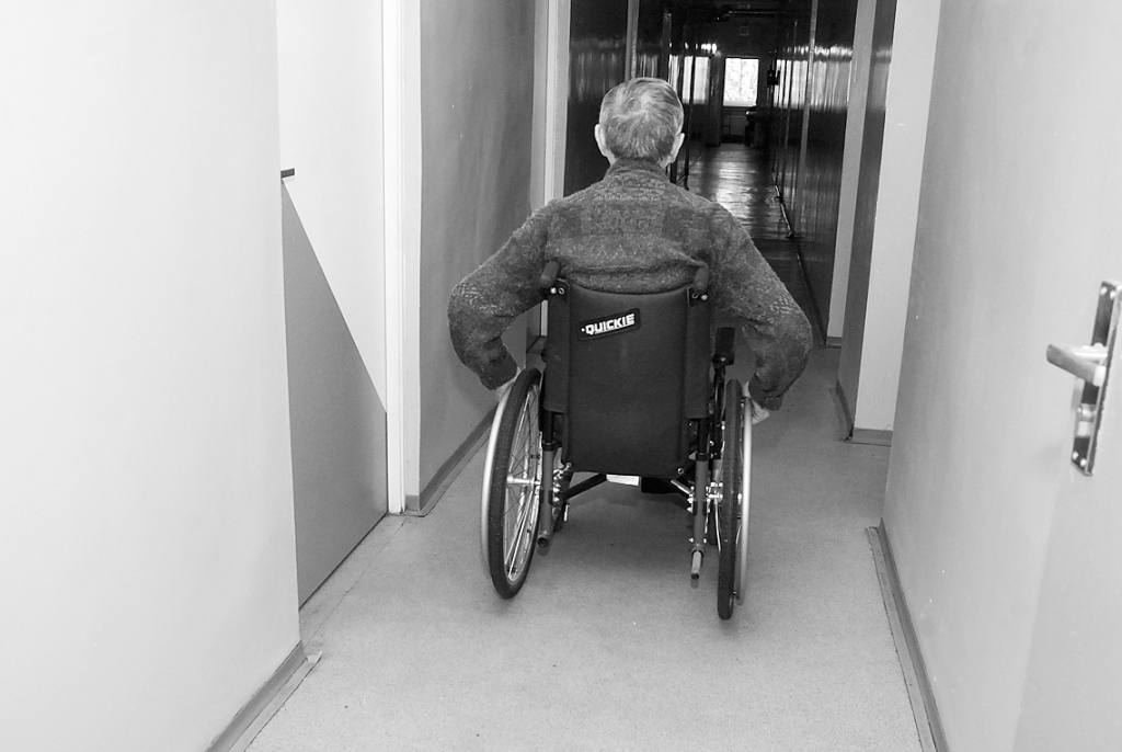 Palielinās pabalstu invalīdiem no bērnības
