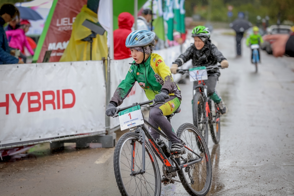 FOTO: MTB maratona bērnu braucieni Smiltenē