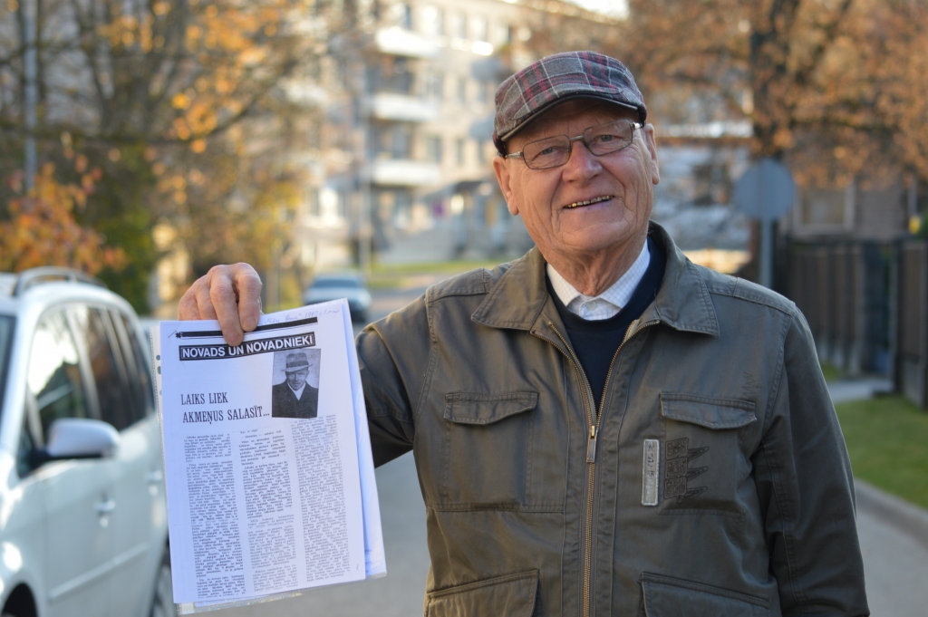 Atklās piemiņas plāksni   leģendāram skolotājam