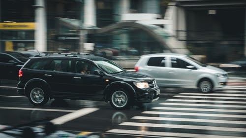 Privāto automobili no 2021.gada nevarēs atļauties iegādāties ļoti liela iedzīvotāju daļa