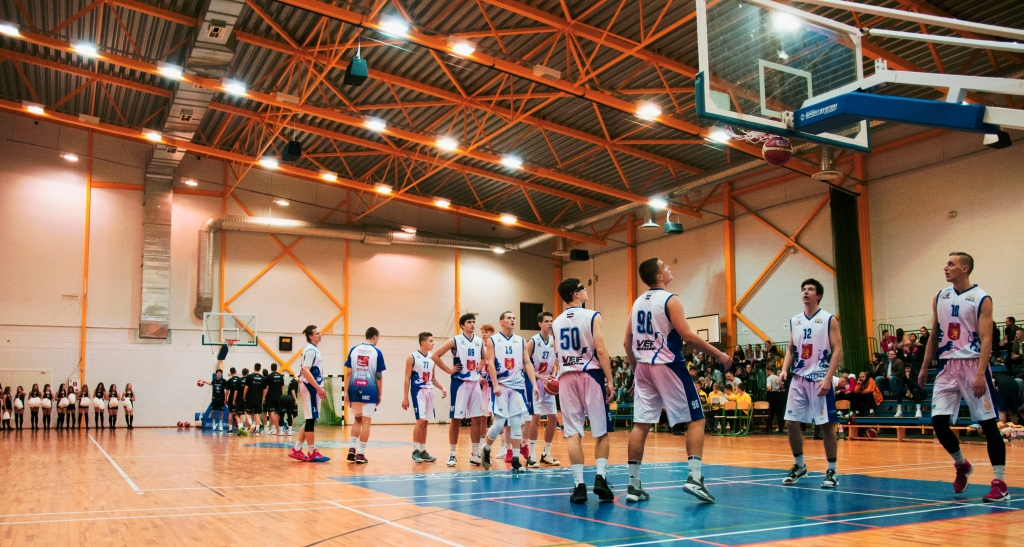 "VEF Basketbola akadēmija Valkā" aicina izmēģināt spēkus, rīkojot atrādīšanās treniņus