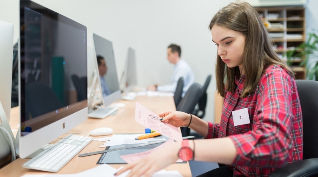 Smiltenes tehnikuma skolniece prasmes radīs konkursa "SkillsLatvia" finālā