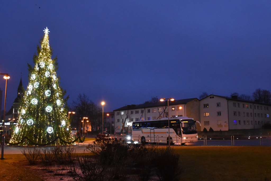 “VTU Valmiera” svētku laikā un skolēnu brīvlaikā veic izmaiņas autobusu kustības sarakstos