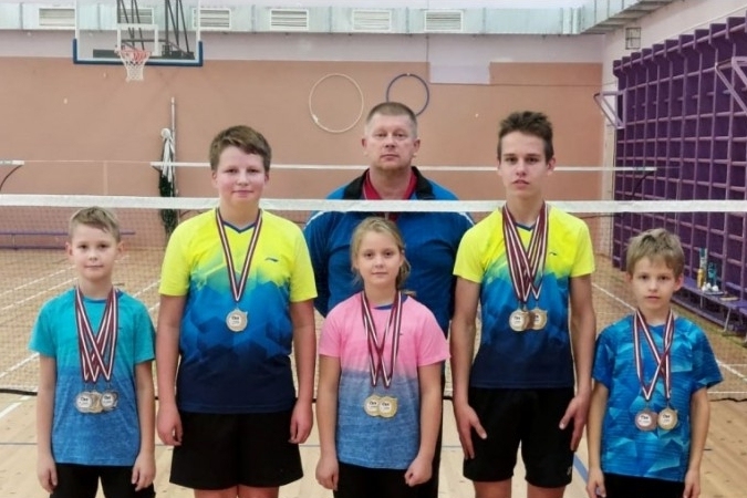 Par Latvijas gada treneri badmintonā atzīts valcēnietis Aleksandrs Božeņeckis