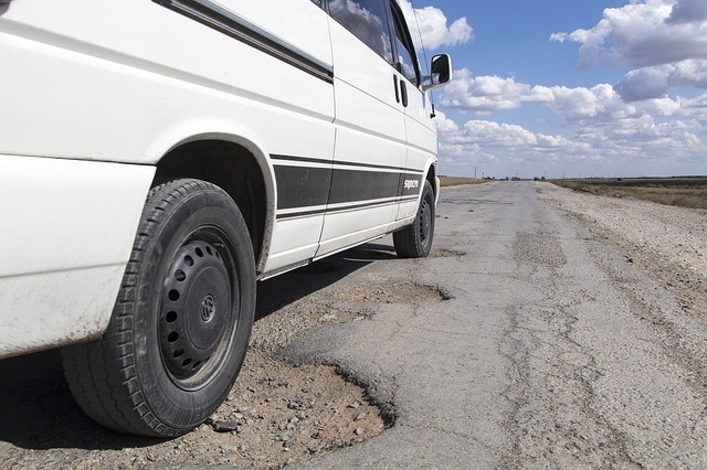 Pašvaldību reformas ietvaros sakārtojamiem autoceļiem papildus piešķir 55 miljonus eiro