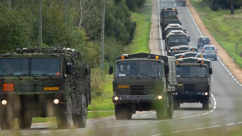 Brīvdienās pa Vidzemes autoceļiem pārvietosies militārais transports