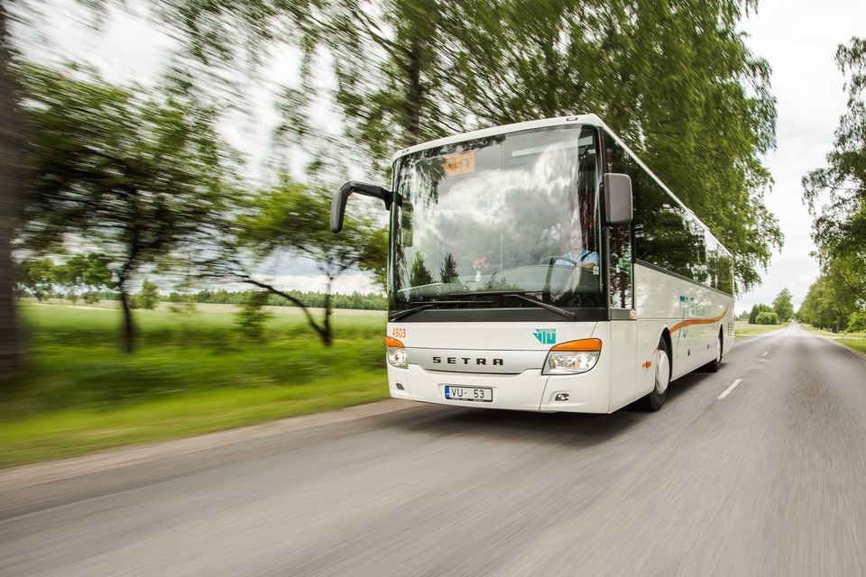 No 1.maija atjaunos sezonas autobusu maršrutus no Smiltenes un Valkas