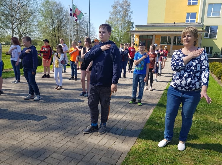 Skolēnu izstāde – savam, skolotāju  un Valkas iedzīvotāju priekam