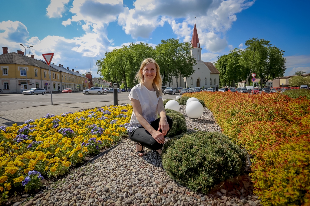 Pilsētvides apstādījumos dominēs rozā toņi