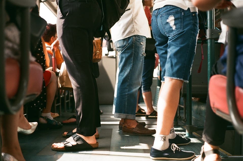 Pagarināts konkurss par sabiedriskā transporta pakalpojumu nodrošināšanu ar autobusiem septiņās maršrutu tīkla daļās