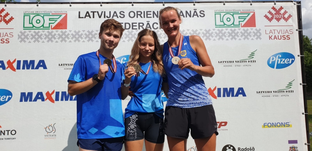 Smiltenes sportisti izcīna uzvaras Latvijas orientēšanās čempionātā