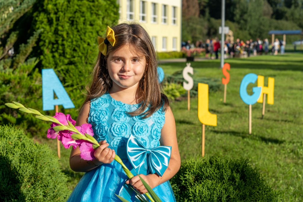 FOTO: Zinību diena Valkas Jāņa Cimzes ģimnāzijā