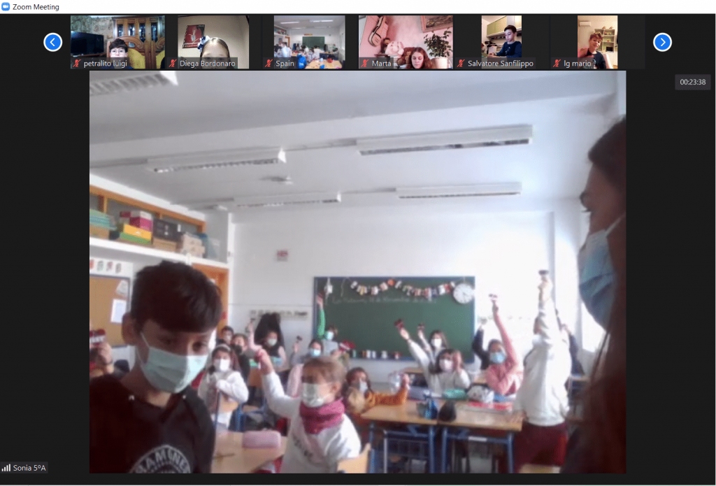Ojāra Vācieša Gaujienas pamatskolā virtuāli viesojušies projekta “Vienoti kultūru dažādībā” dalībnieki