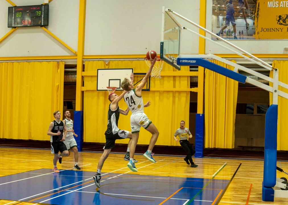 Valkas basketbolisti sezonu atsāk ar uzvaru